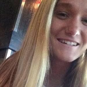 Meet your Posher, Jade